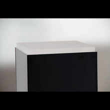 Frameless Pedestal Case – Large