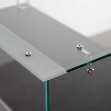 Frameless Jewelry Case